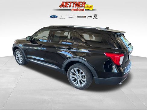 Used 2021 Ford Explorer Limited w/ Equipment Group 301A AWD/4WD image 3