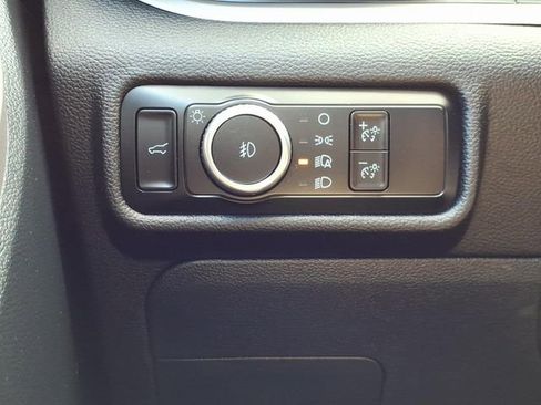 Certified 2023 Ford Explorer XLT w/ Equipment Group 202A AWD/4WD image 14