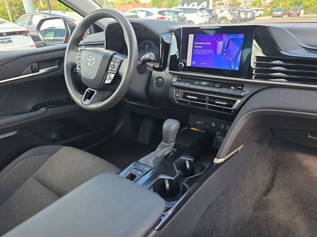 Used 2025 Toyota Camry LE FWD image 16
