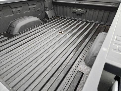 Used 2022 Chevrolet Silverado 2500 LTZ w/ Safety Package image 5