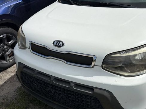 Used 2015 Kia Soul FWD image 6
