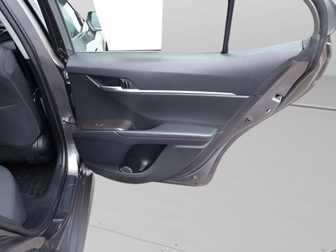 Certified 2023 Toyota Camry LE FWD image 18