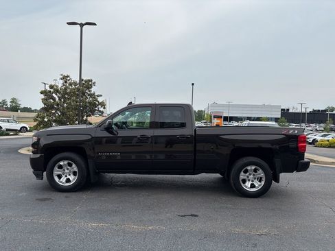 Used 2018 Chevrolet Silverado 1500 LT w/ All Star Edition AWD/4WD image 9