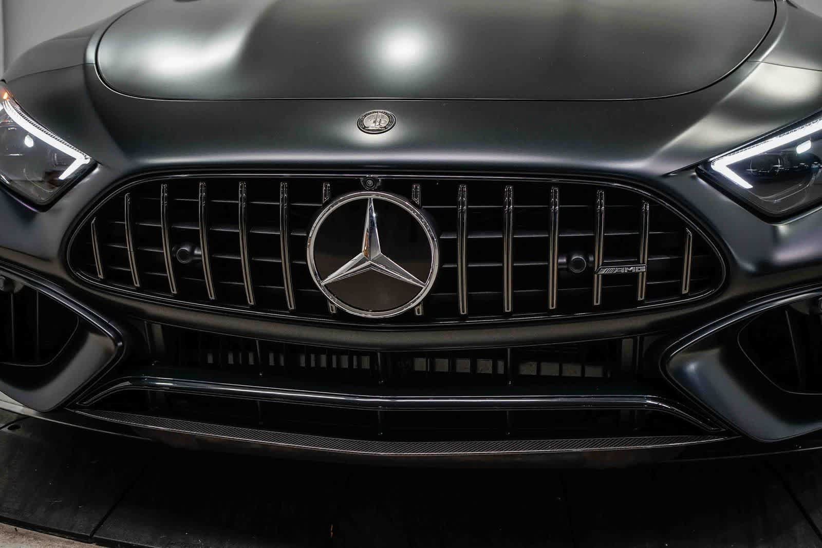 New 2026 Mercedes-Benz SL 63 AMG S e Performance 4MATIC image 8