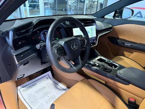 Used 2024 Lexus RZ 450e Premium w/ Technology Package AWD/4WD image 35