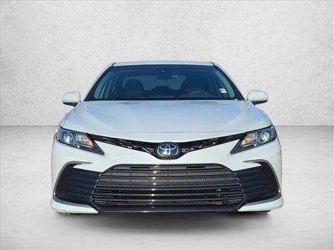 Used 2024 Toyota Camry LE FWD image 2
