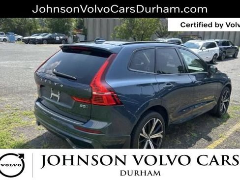 Certified 2024 Volvo XC60 B5 Ultimate w/ Protection Package Premier AWD/4WD image 3