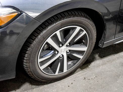 Used 2023 Honda Civic LX image 10
