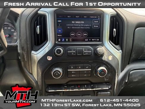 Used 2022 Chevrolet Silverado 2500 LT AWD/4WD image 12