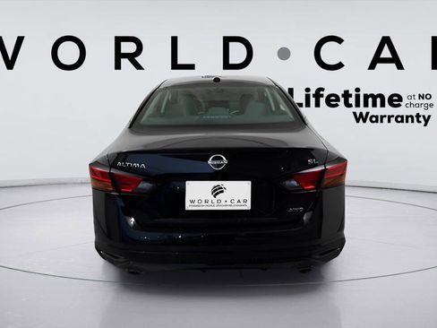Used 2024 Nissan Altima 2.5 SL AWD/4WD image 6