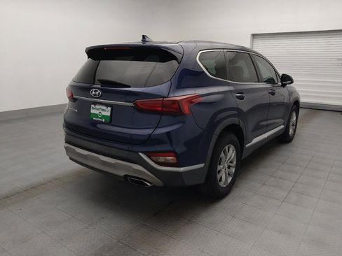 Used 2019 Hyundai Santa Fe SE FWD image 9