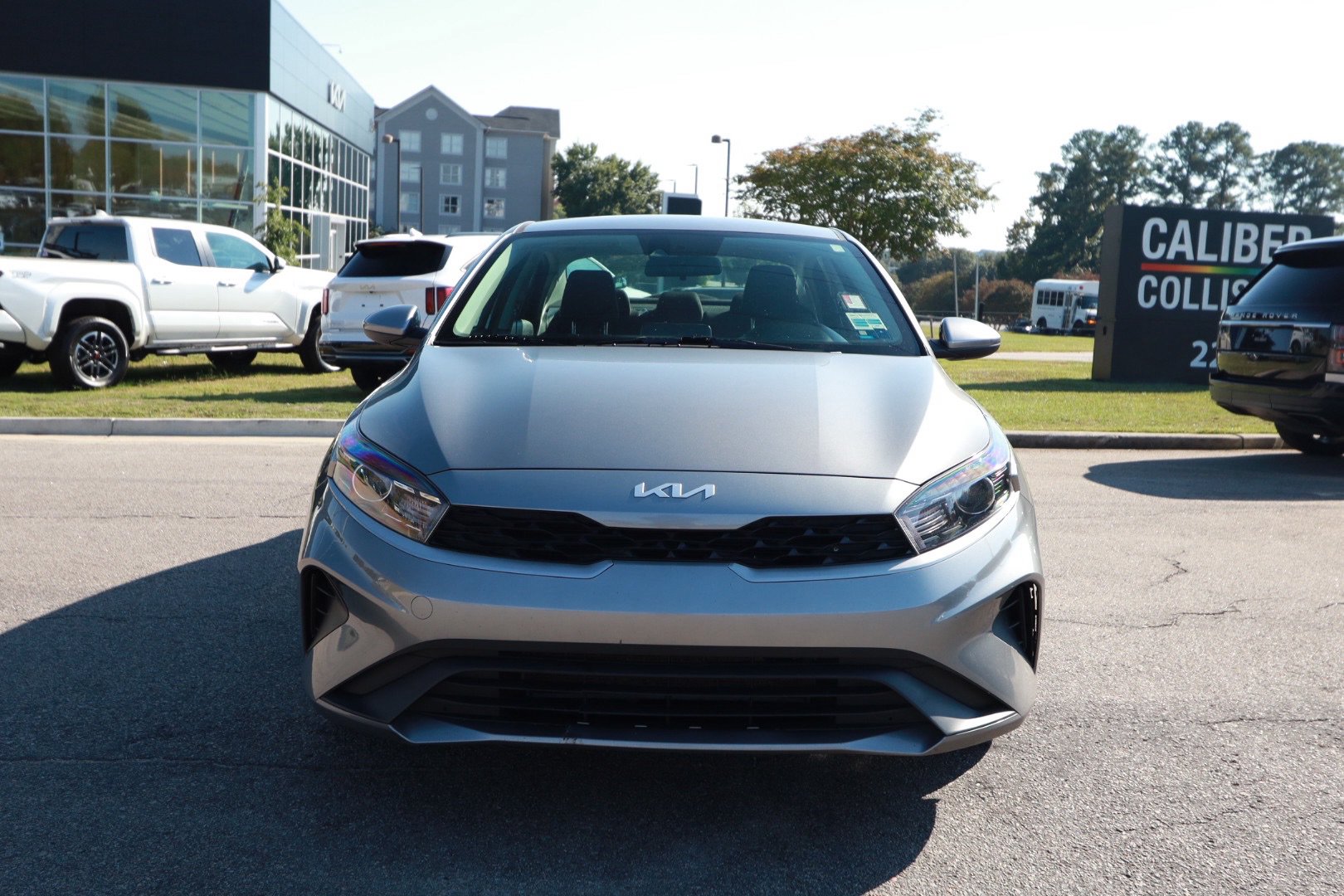 Used 2024 Kia Forte LXS FWD image 8