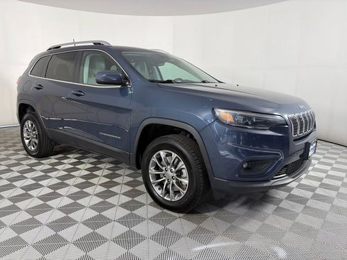 Used 2021 Jeep Cherokee Latitude Lux w/ Comfort/Convenience Group image 1