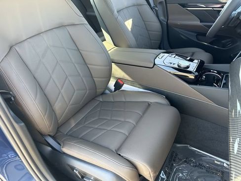 New 2027 BMW 530i w/ M Sport Package RWD image 11