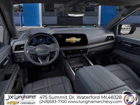 New 2026 Chevrolet Suburban High Country image 17