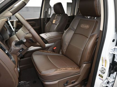 New 2025 RAM 3500 Longhorn w/ Max Tow Package image 10