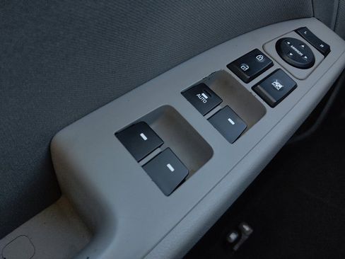 Used 2020 Hyundai Elantra Value Edition image 27