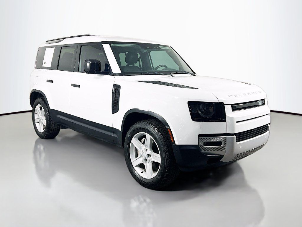 Used 2023 Land Rover Defender 110 SE AWD/4WD image 3