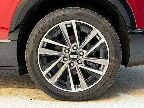 New 2026 Cadillac Vistiq Sport image 12