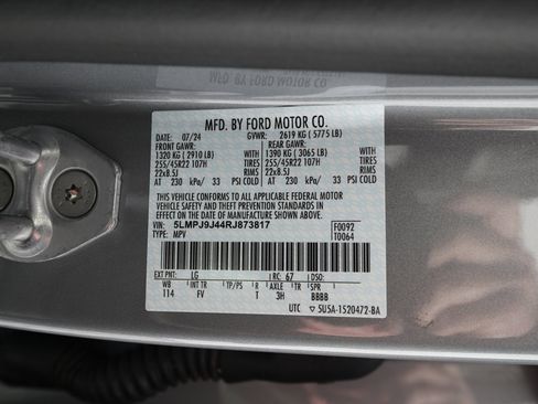 Used 2024 Lincoln Nautilus Black Label w/ Jet Appearance Package (87T) image 35