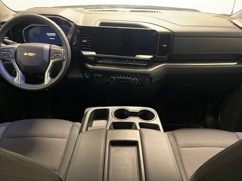 Used 2026 Chevrolet Silverado 1500 LT RWD image 15