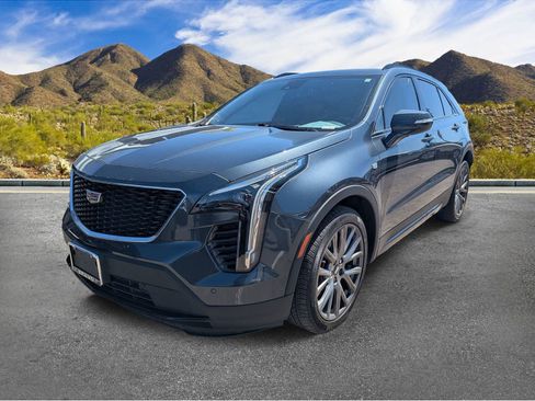 Certified 2021 Cadillac XT4 Sport AWD/4WD image 2