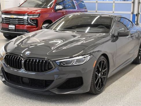 Used 2022 BMW M850i xDrive xDrive image 9