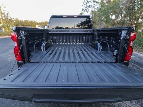 Used 2022 Chevrolet Silverado 1500 LT image 28