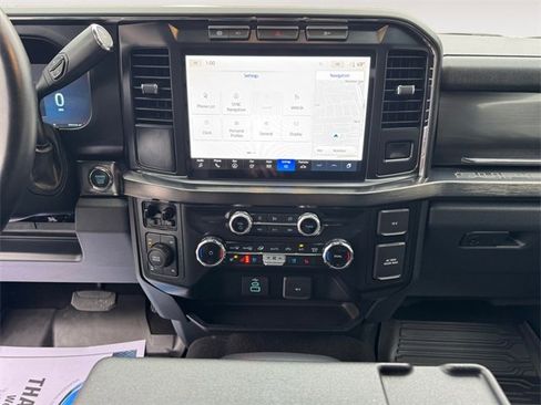 Used 2024 Ford F350 Lariat w/ Camper Package image 11