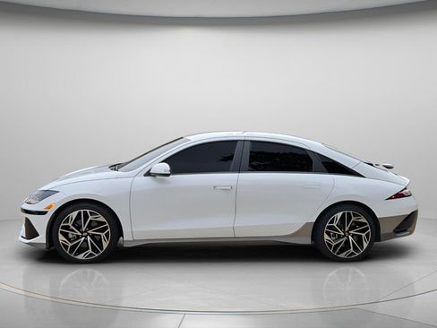 Used 2023 Hyundai Ioniq 6 SEL w/ Cargo Package RWD image 3