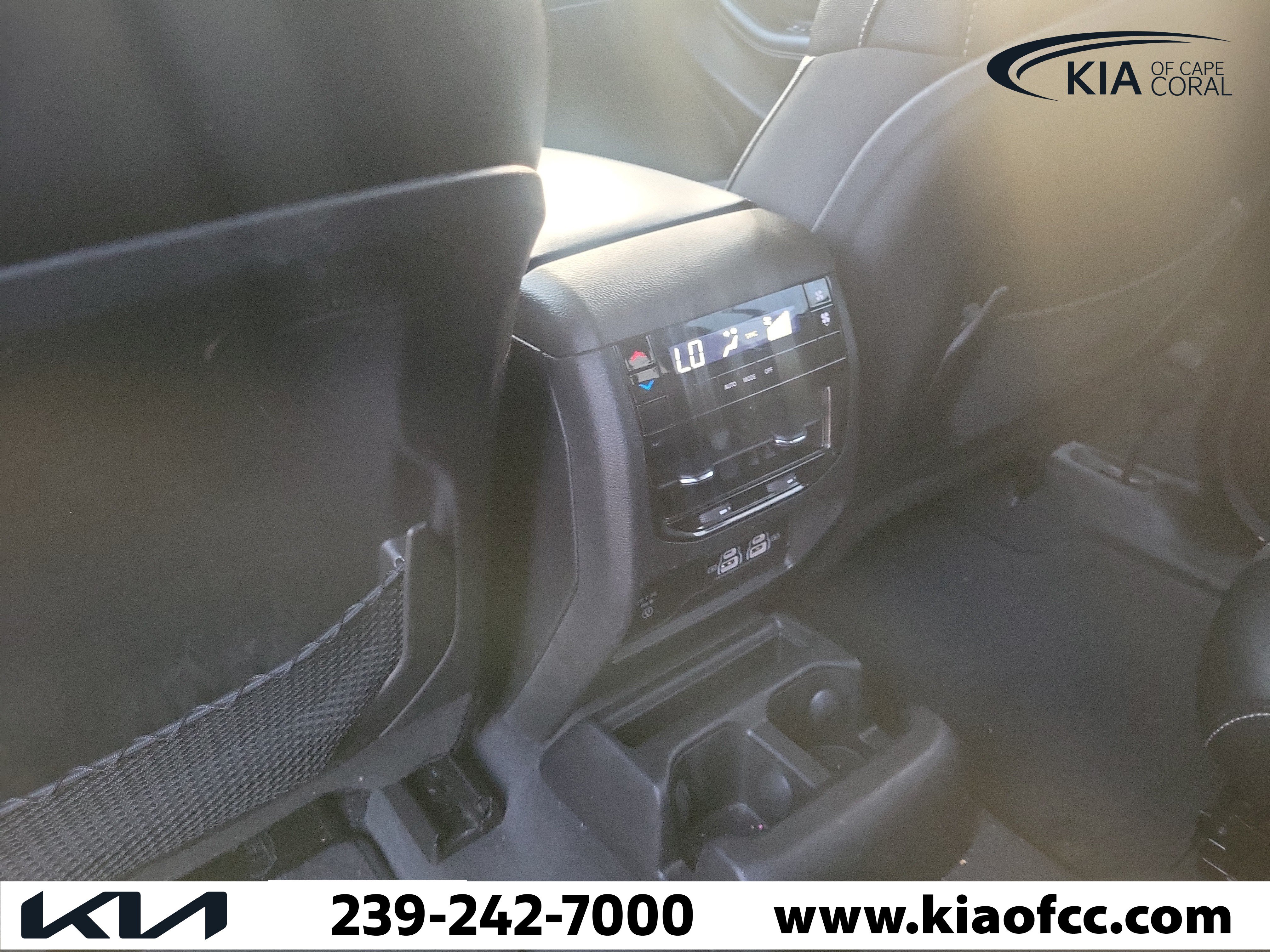 Used 2023 Jeep Grand Cherokee L Laredo AWD/4WD image 16