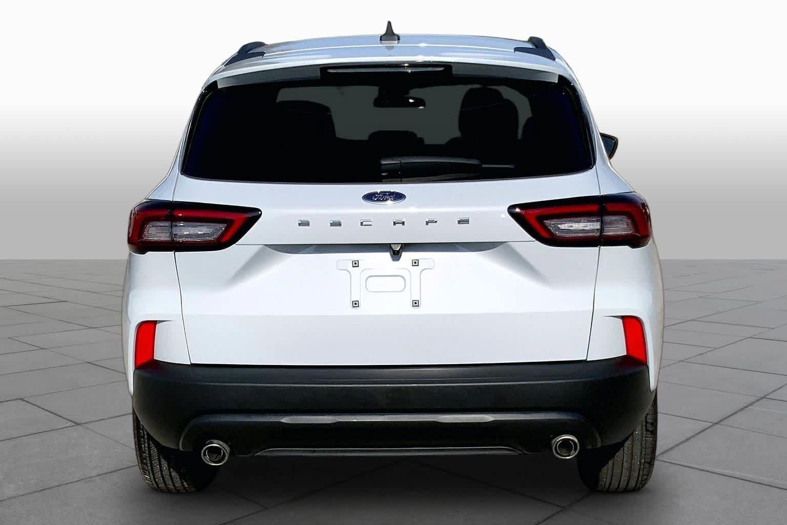 Used 2026 Ford Escape ST-Line FWD image 5