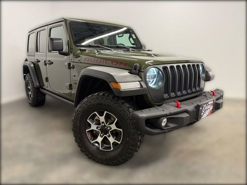 Used 2022 Jeep Wrangler Unlimited Rubicon w/ Dual Top Group image 4