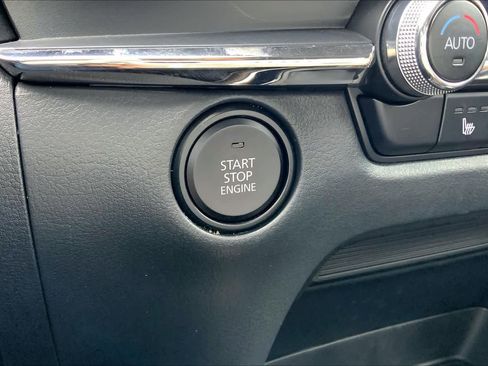 Used 2022 MAZDA CX-30 AWD 2.5 S w/ Premium Package image 31