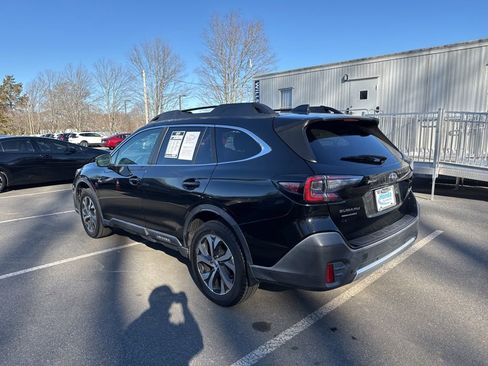 Used 2020 Subaru Outback Limited image 6