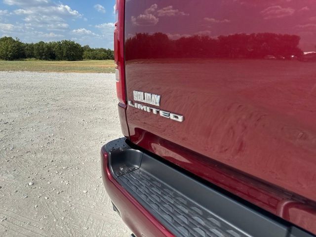 Used 2022 RAM 1500 Limited w/ Body Color Bumper Group AWD/4WD image 12