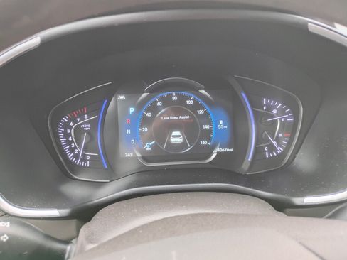 Used 2020 Hyundai Santa Fe SEL FWD image 16