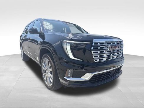 Used 2024 GMC Acadia Denali w/ Super Cruise Package FWD image 3
