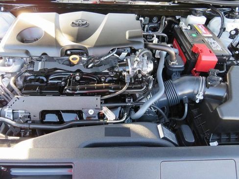Certified 2022 Toyota Camry SE image 34