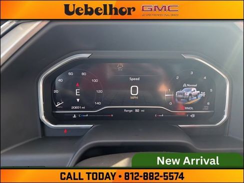 Used 2024 GMC Sierra 2500 Denali w/ Denali Reserve Package image 27