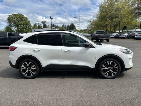 Used 2021 Ford Escape SEL w/ SEL Stealth AWD Package image 5