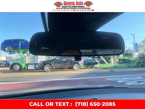 Used 2025 Honda Civic Sport image 16