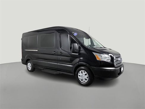 Used 2019 Ford Transit 350 XLT image 8