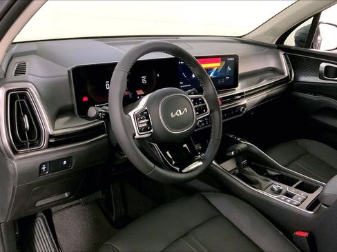 New 2025 Kia Sorento S FWD image 7