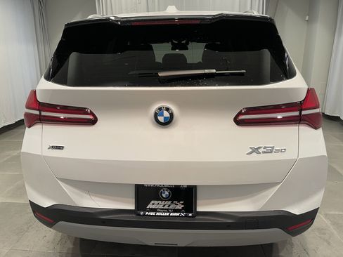 New 2026 BMW X3 xDrive30 image 5