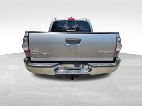 Used 2015 Toyota Tacoma PreRunner w/ TRD Off-Road Package RWD image 12
