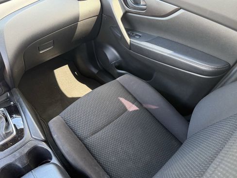 Used 2020 Nissan Rogue Sport S w/ Appearance Package image 24