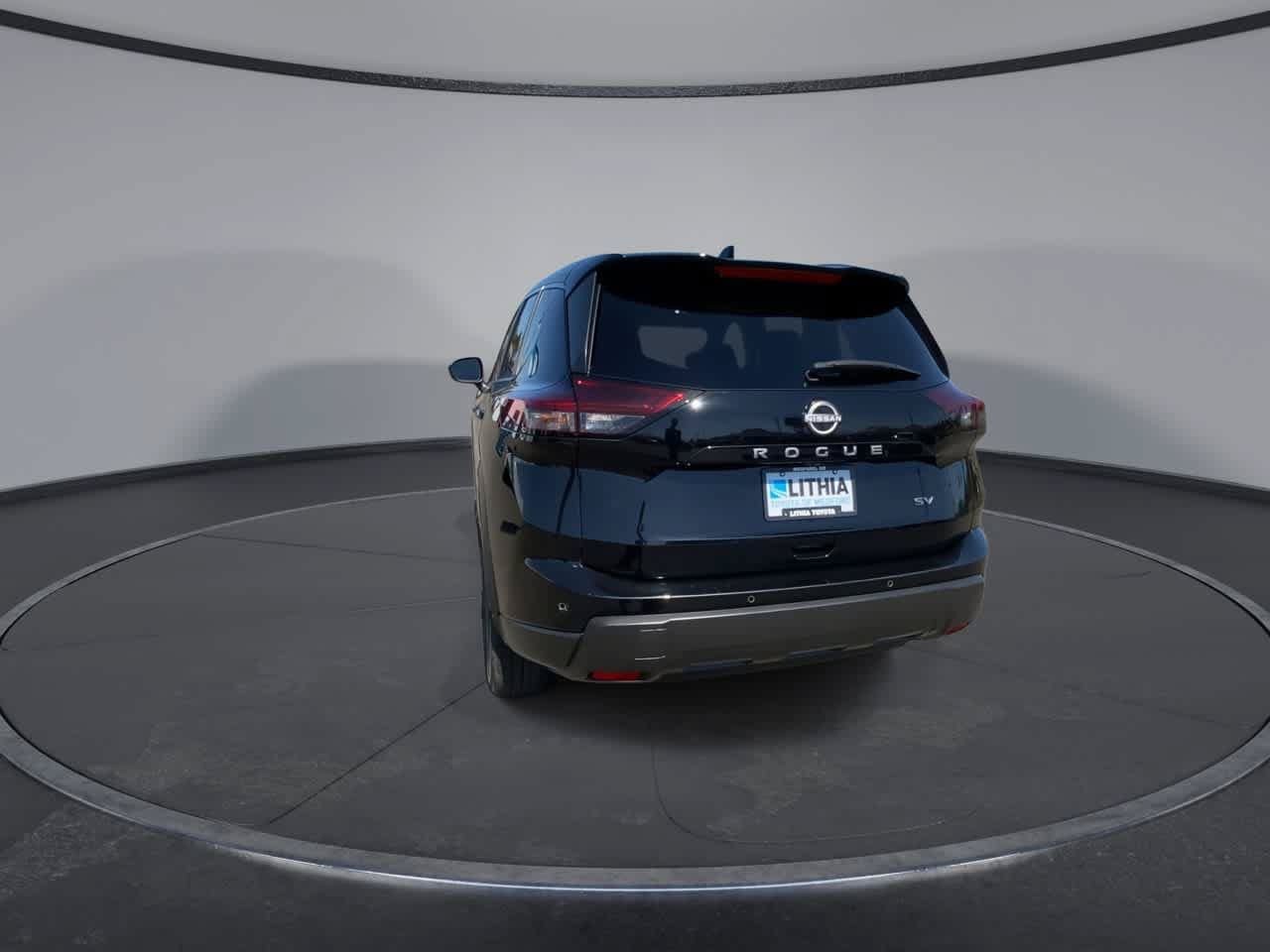 Used 2024 Nissan Rogue SV FWD image 7