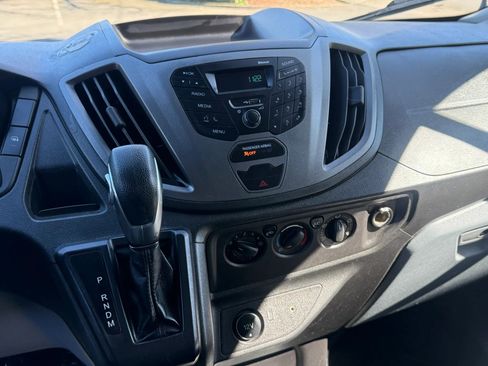 Used 2019 Ford Transit 250 148 High Roof Extended image 18