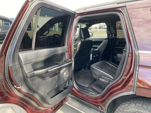 Certified 2021 Ford Expedition XLT image 29